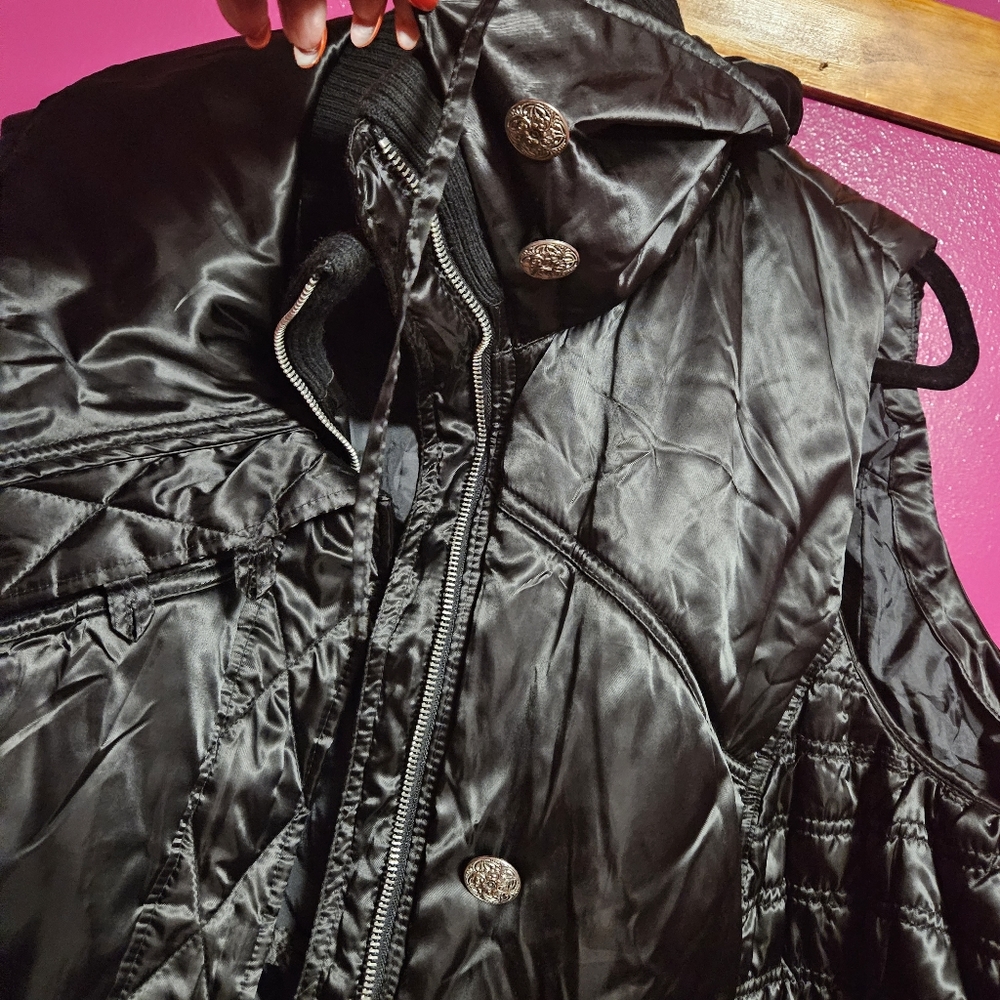 Outer Plus Size Vest - Picture 7 of 9